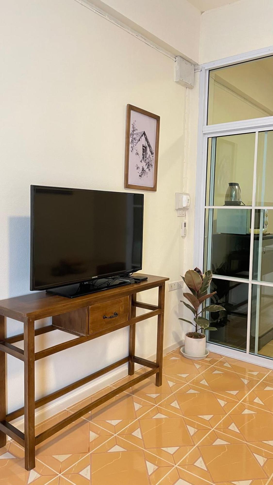 Ay'S House Aparthotel Chiang Mai Ngoại thất bức ảnh