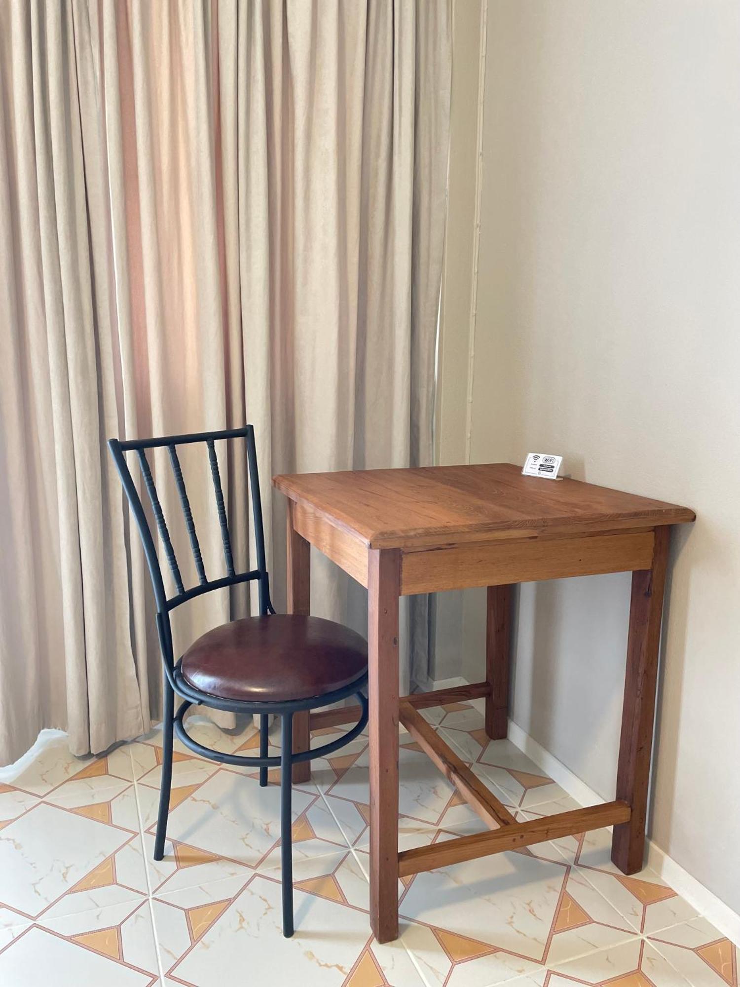 Ay'S House Aparthotel Chiang Mai Ngoại thất bức ảnh